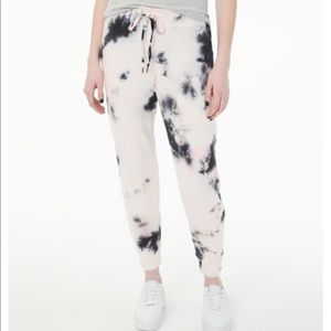 Aeropostale Tie Dye Sweatpants & Sweatshirt Set